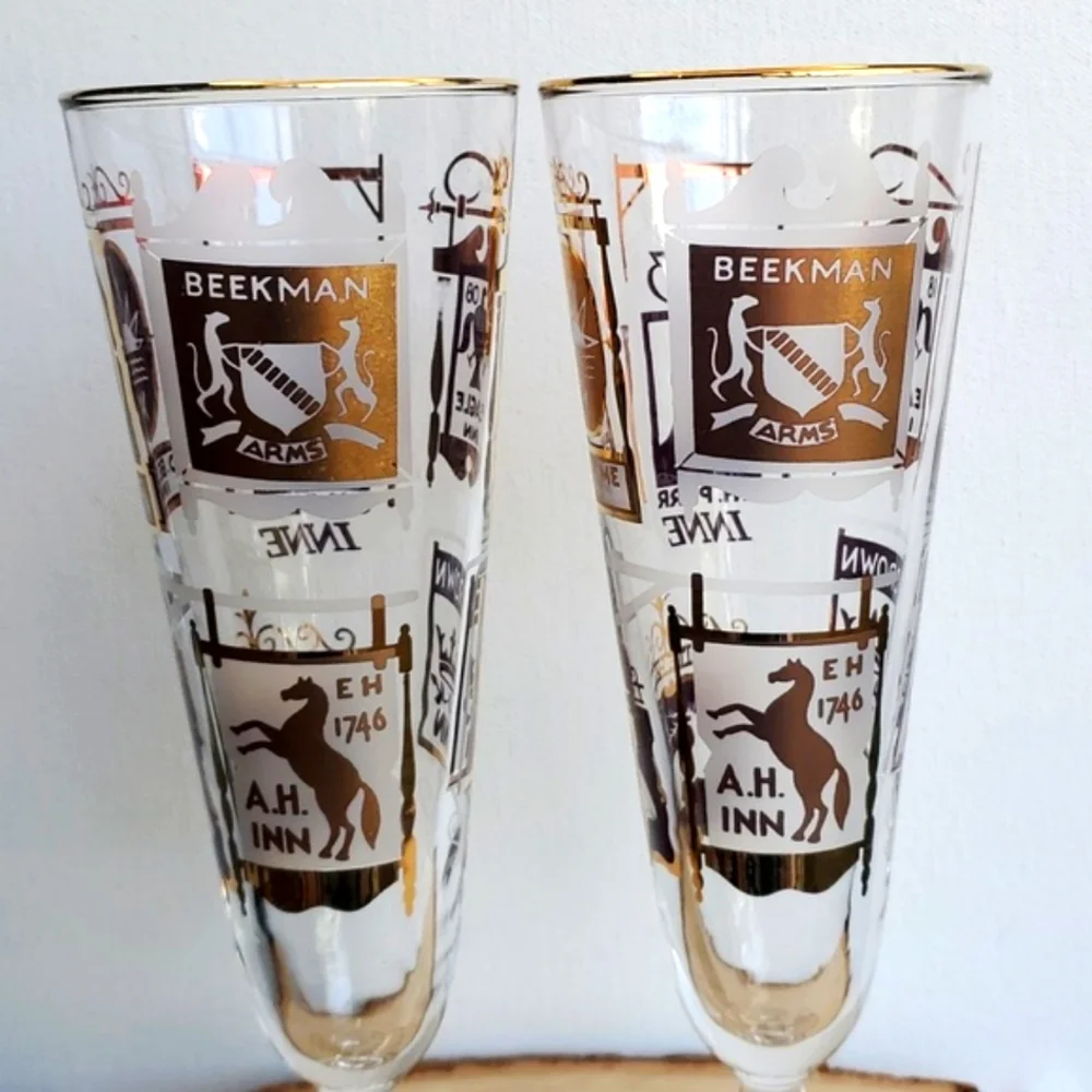 Vintage Libbey Pedastal Beer Glasses Pub and Inns Gold Detail Set of Two